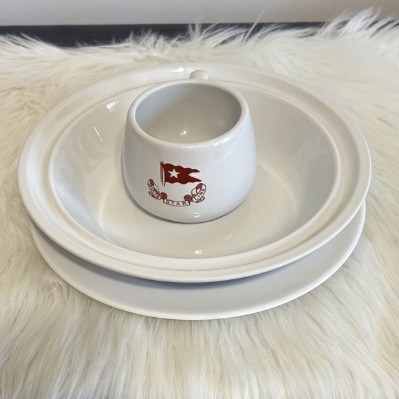 Classic White and Red Ceramic Dinnerware Set - Picture 1 of 3